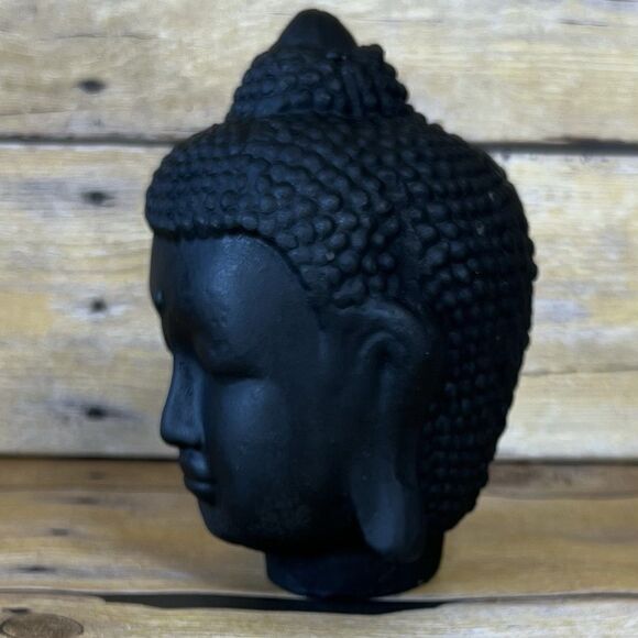 Buddha decorative head sculpture  Skze 6” X 4” Approx Plaster or similar - Picture 5 of 9